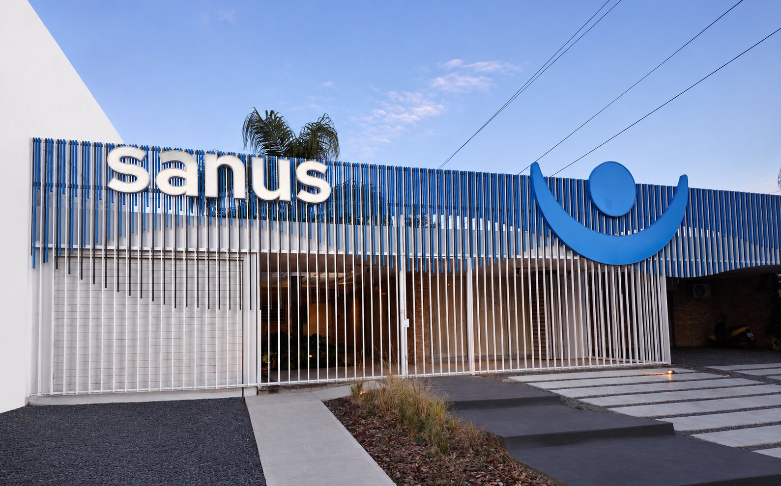 Sanus Wellness Center — Paciente con profesional